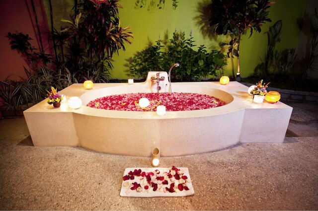 アテナ ガーデン ヴィラ & スパ