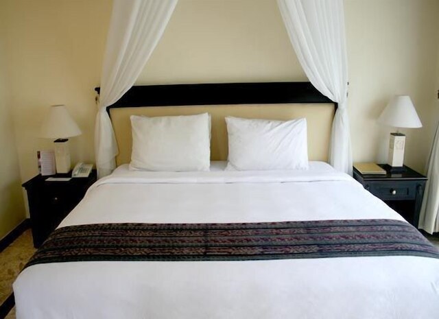 アテナ ガーデン ヴィラ & スパ