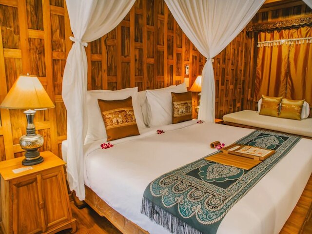 サンティヤコーパンガンリゾート＆スパ