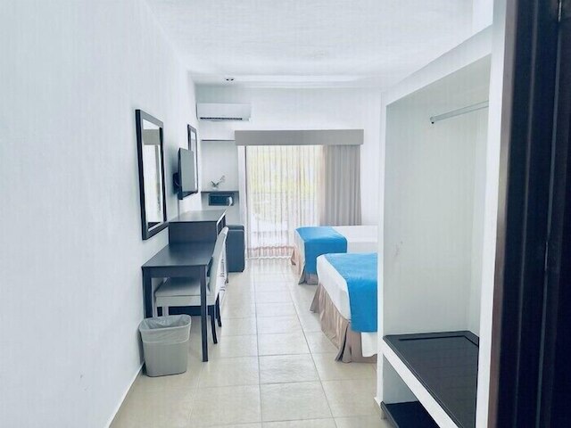 ホテル ポサダ デル マール