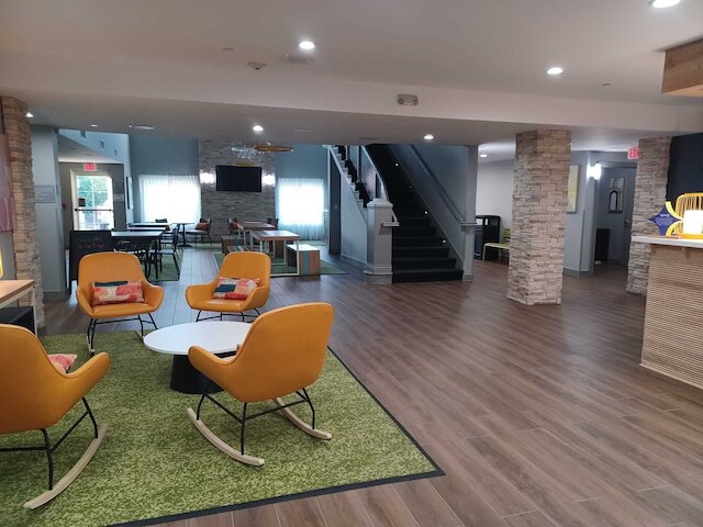 スパーク バイ ヒルトン レッドランズ