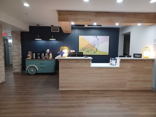 スパーク バイ ヒルトン レッドランズ