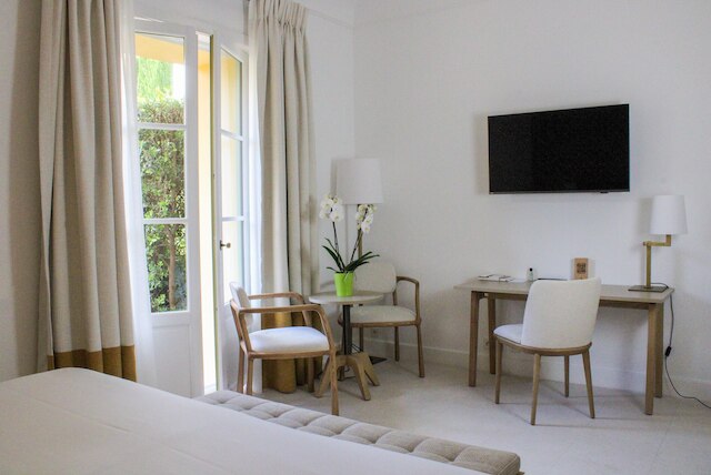 ホテル ロイヤル リビエラ