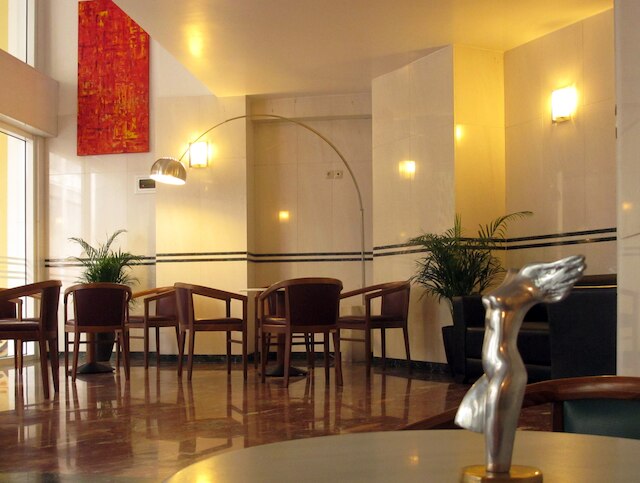 エブリパイズ ホテル