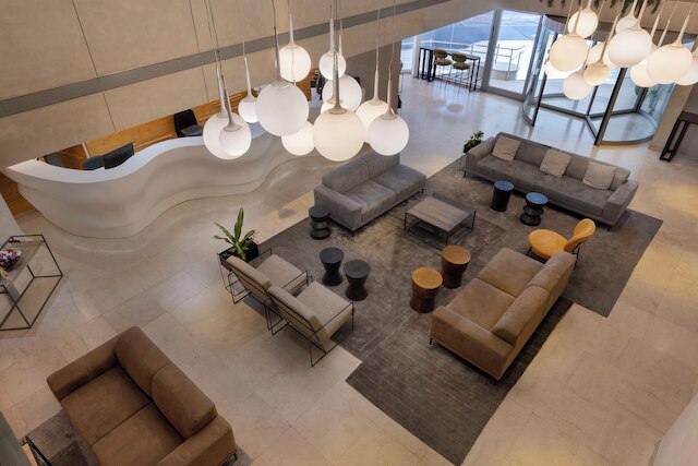 メトロポリタン ホテル