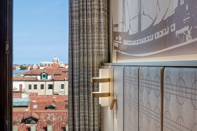 ヒルトン モリノ スタッキー ベニス