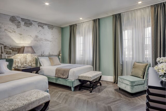 ヒルトン モリノ スタッキー ベニス