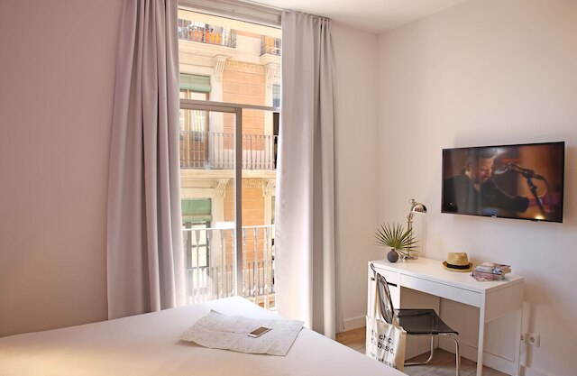 シック & ベーシック タラーズ ホスタル