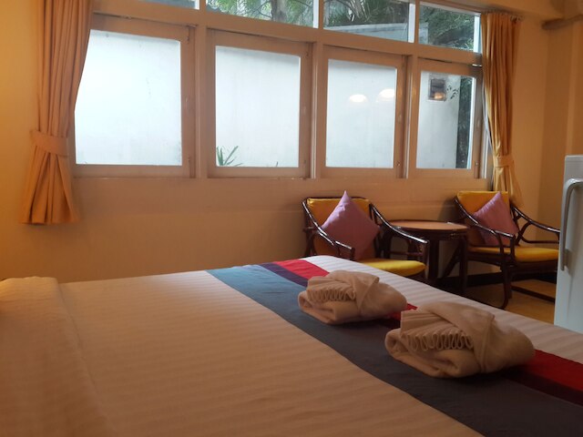 サワディー スクンビット イン