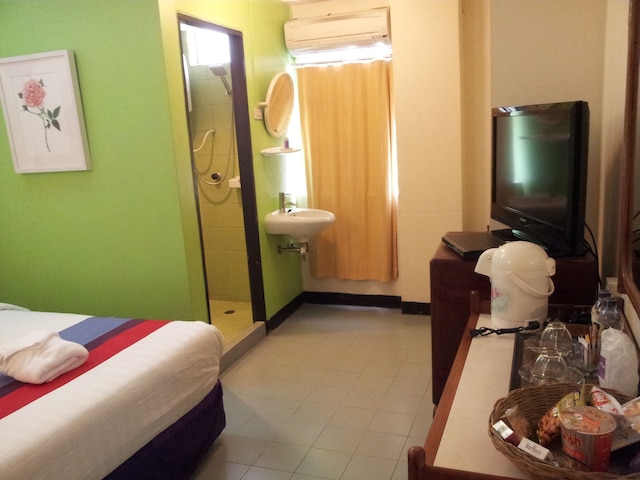 サワディー スクンビット イン