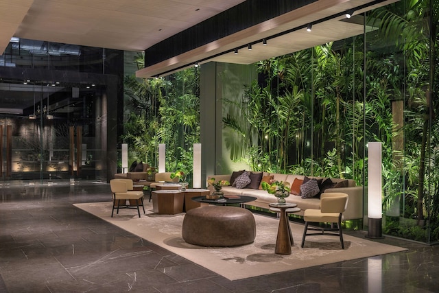 ダブルツリー バイ ヒルトン バンコク プルンチット