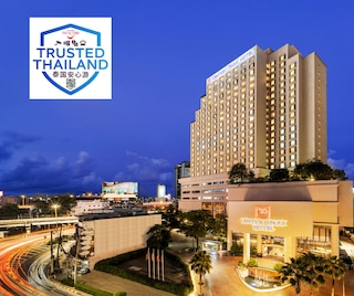 センチュリー・パーク・ホテル