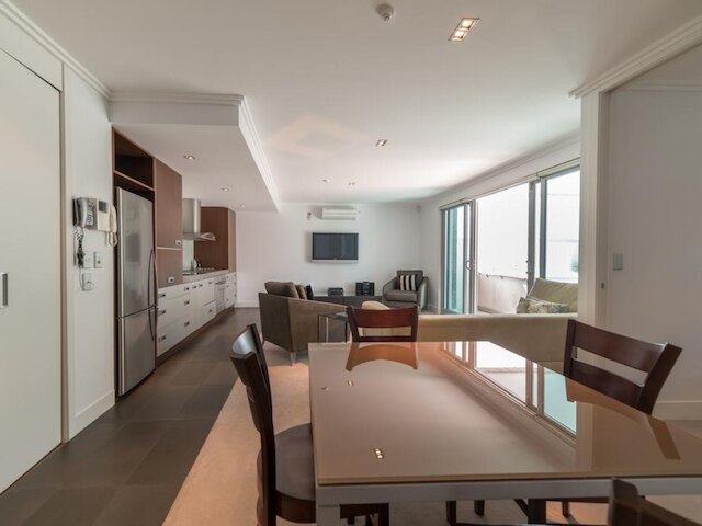 セイクリッド ウォーターズ