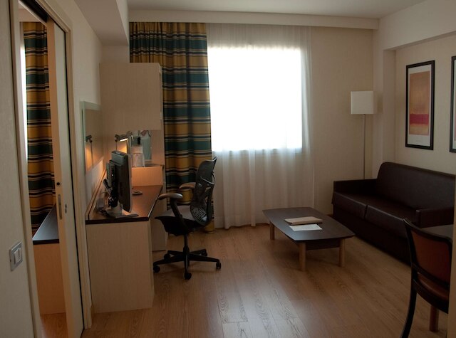 ヒルトン ガーデン イン ローマ エアポート