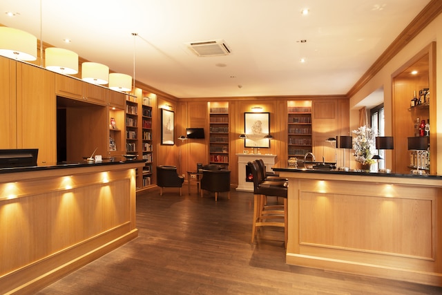 タウンハウス ホテル