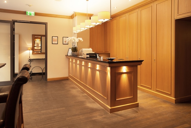 タウンハウス ホテル