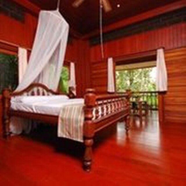 バーン マイ ビーチフロント プーケット ローン アイランド