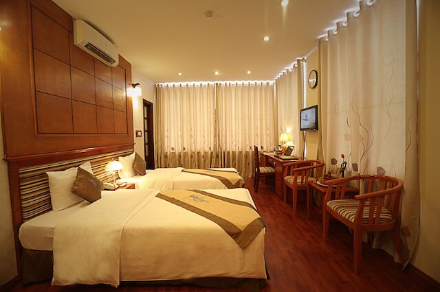 ムーン ビュー ホテル