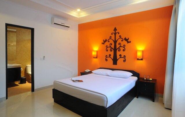 デウィ スリ ホテル