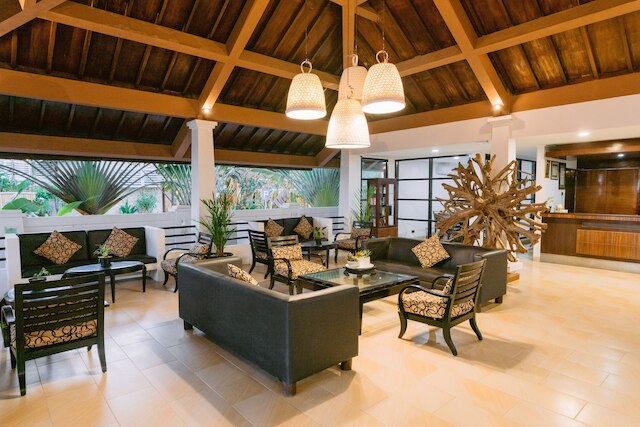 レゴン・ケラトン・ビーチホテル