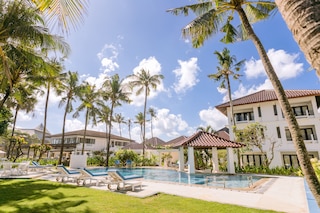 レゴン・ケラトン・ビーチホテル