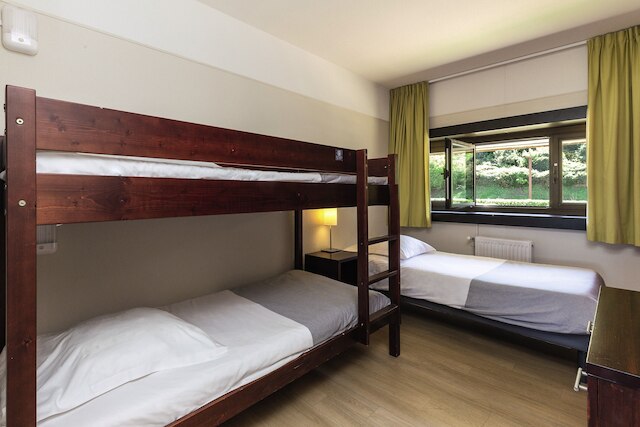 ベランブラ クラブス アングレッ - ラ シャンブル ダムール