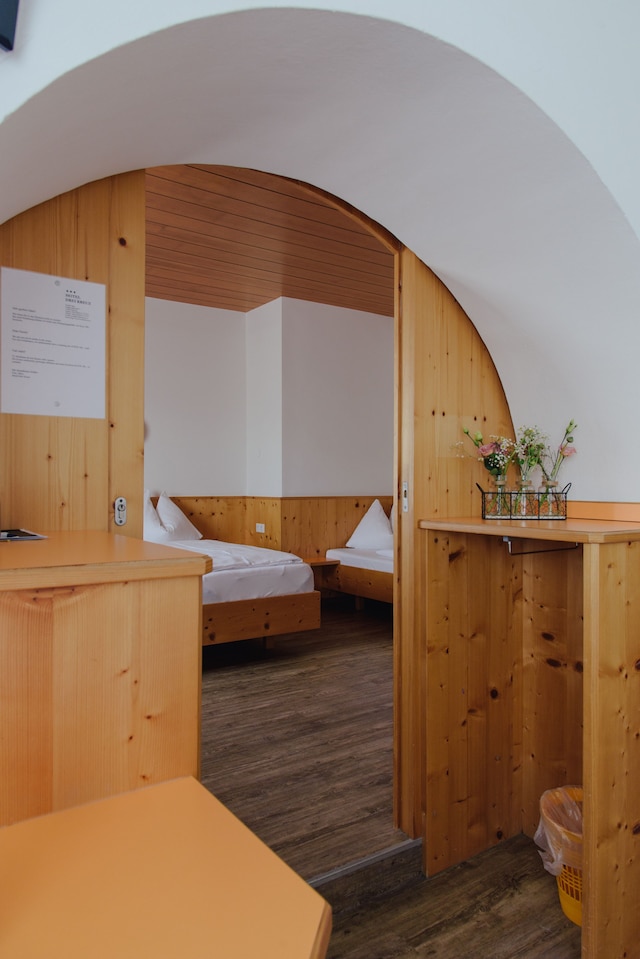 ホテル ドライ クロイツ