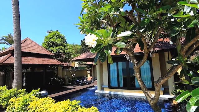 ノラ ビーチ リゾート アンド スパ