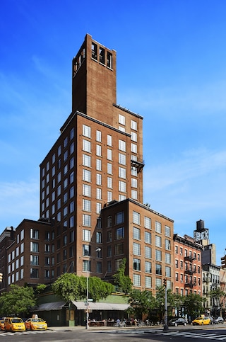 ザ バウリー ホテル