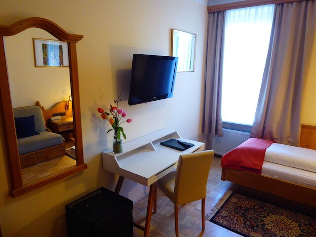 ホテル - ペンション アドラーホフ