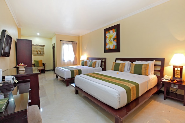 アディダルマホテルクタ