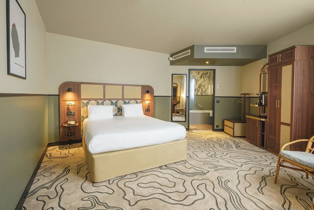 ボコ パリ – ポルト ドゥ クリシー by IHG