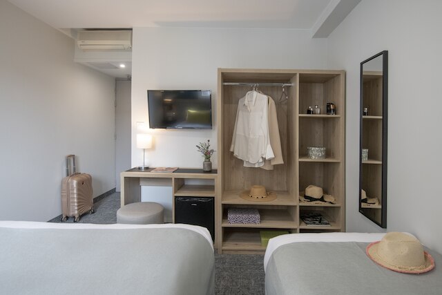 オテル ブリストル