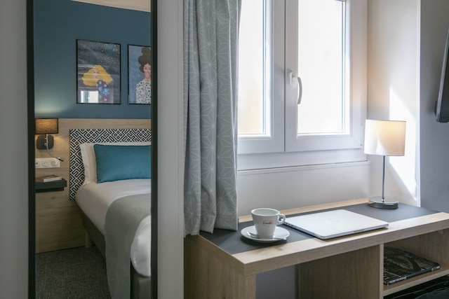 オテル ブリストル