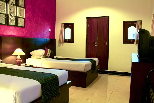 プリ サディン ホテル