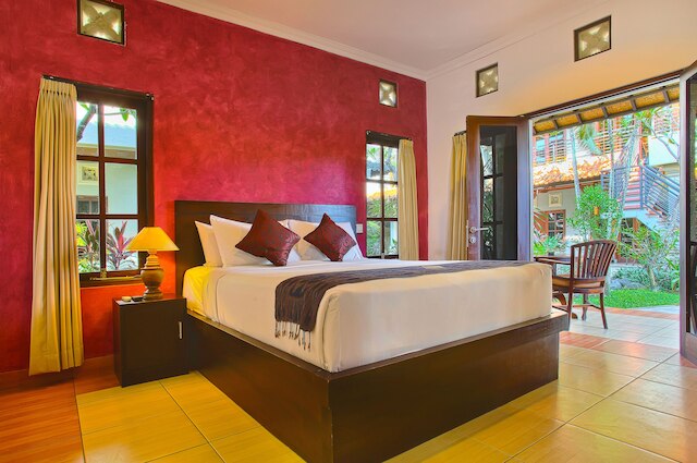 プリ サディン ホテル