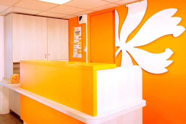 プルミエール クラッセ ヴィルパント サントル - パル デ エクスポジシオン