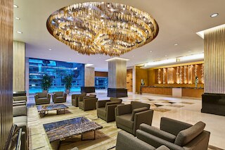 フォー ポインツ バイ シェラトン 上海 ダーニン (上海大寧福朋喜来登酒店)