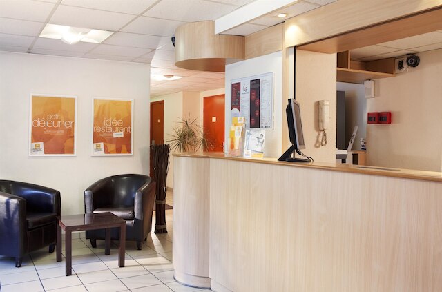 プルミエール クラッセ ル ブラン メニル