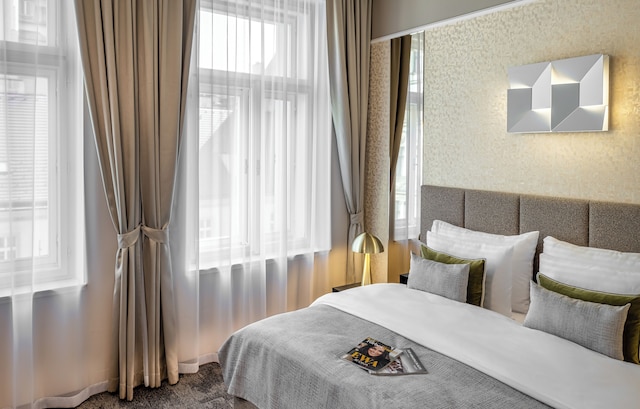 マエストロ バイ アドレズ