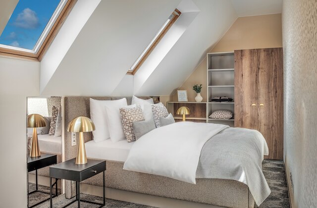 マエストロ バイ アドレズ