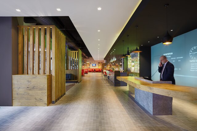 イビス イスタンブール ゼイティンブルヌ