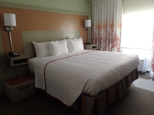 ガルス スタジアム パーク イン, アン アセンド コレクション ホテル