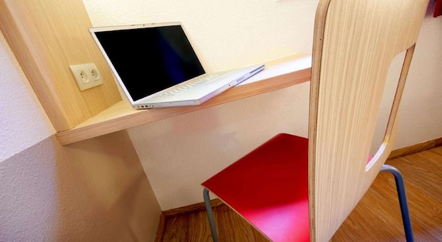 プルミエール クラス リール - ヴィルヌーヴ ダスク - スタッド ピエール モーロワ