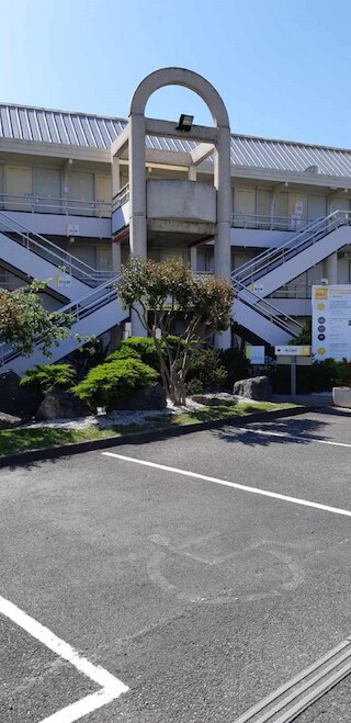 プルミエール クラッセ バイヨンヌ