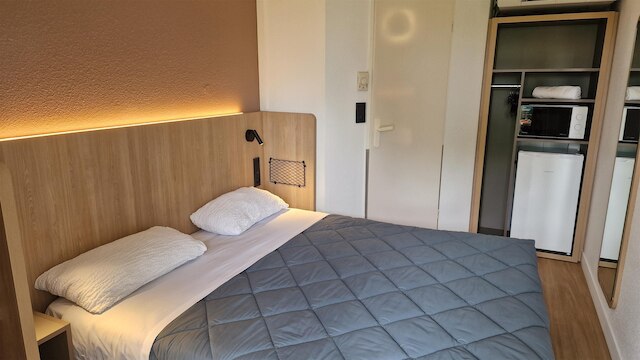 プルミエール クラッセ アヴィニョン ノール - ル ポンテ