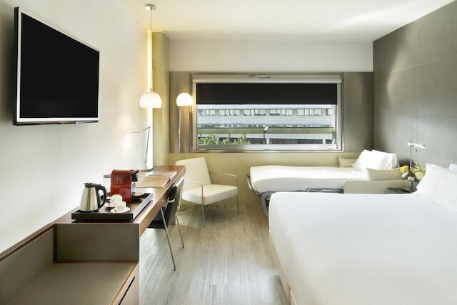 NH コレクション バルセロナ コンスタンザ