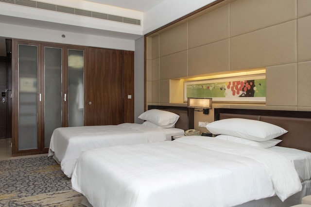 シェラトン グランド上海浦東ホテル & レジデンシーズ (上海浦東喜來登由由酒店及公寓)