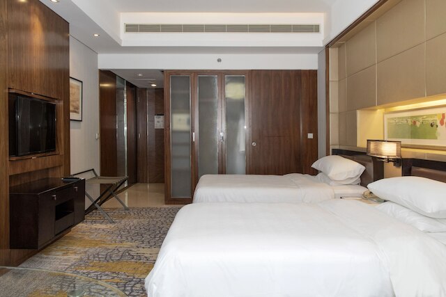 シェラトン グランド上海浦東ホテル & レジデンシーズ (上海浦東喜來登由由酒店及公寓)