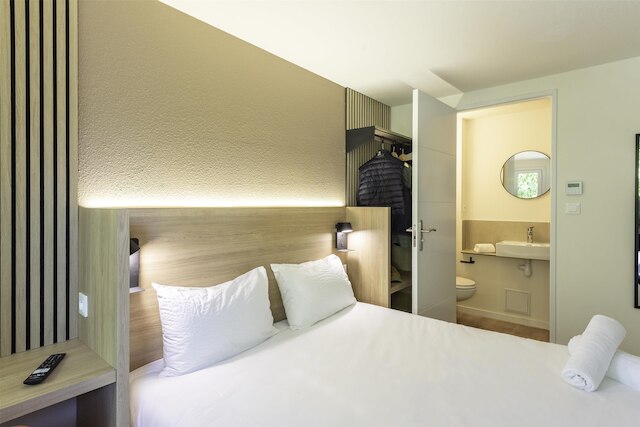 プルミエール クラッセ トゥーロン - ラ セイヌ シュル メル